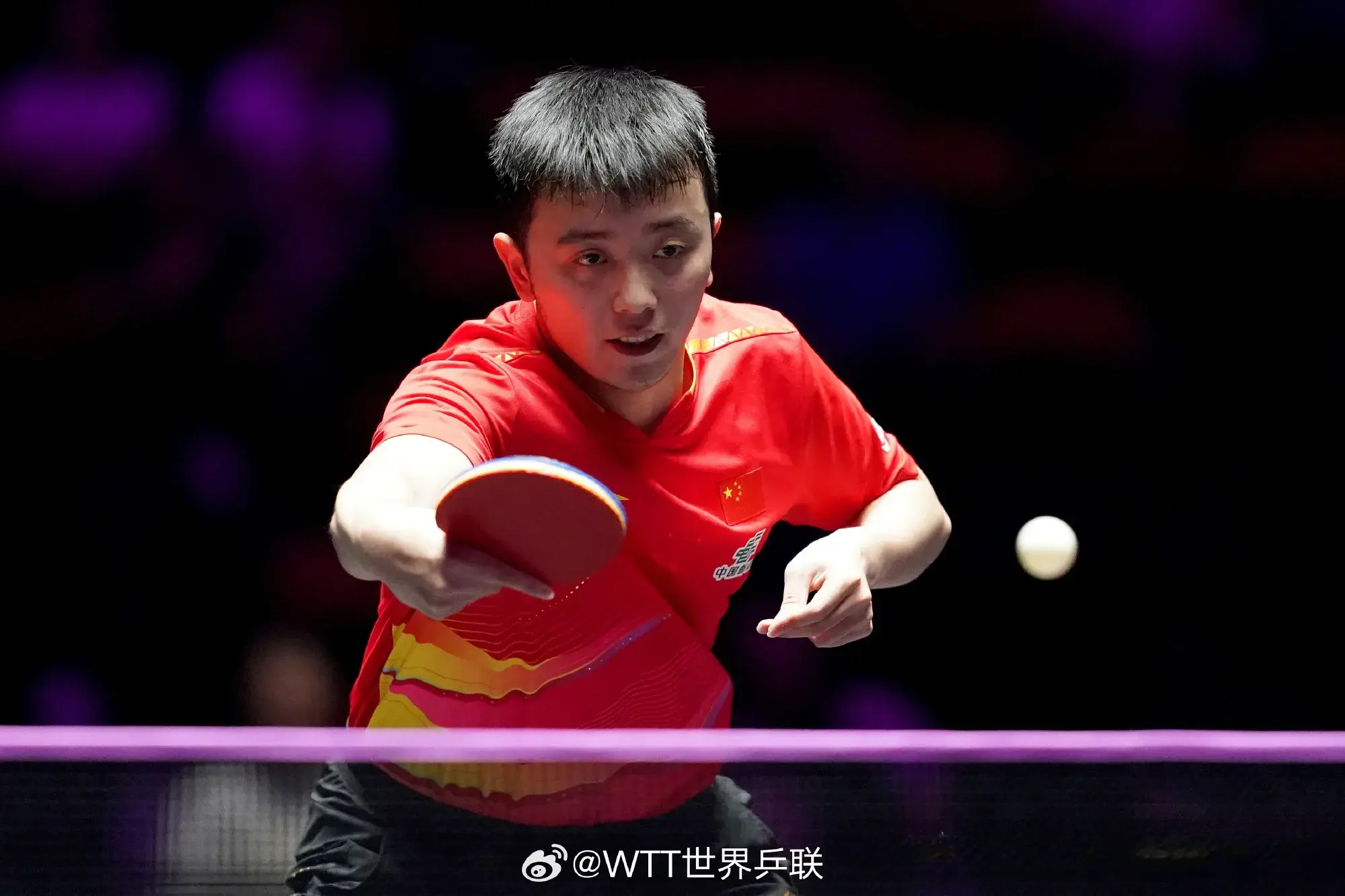 AA, 飞将在稍后, 垣宇给予指