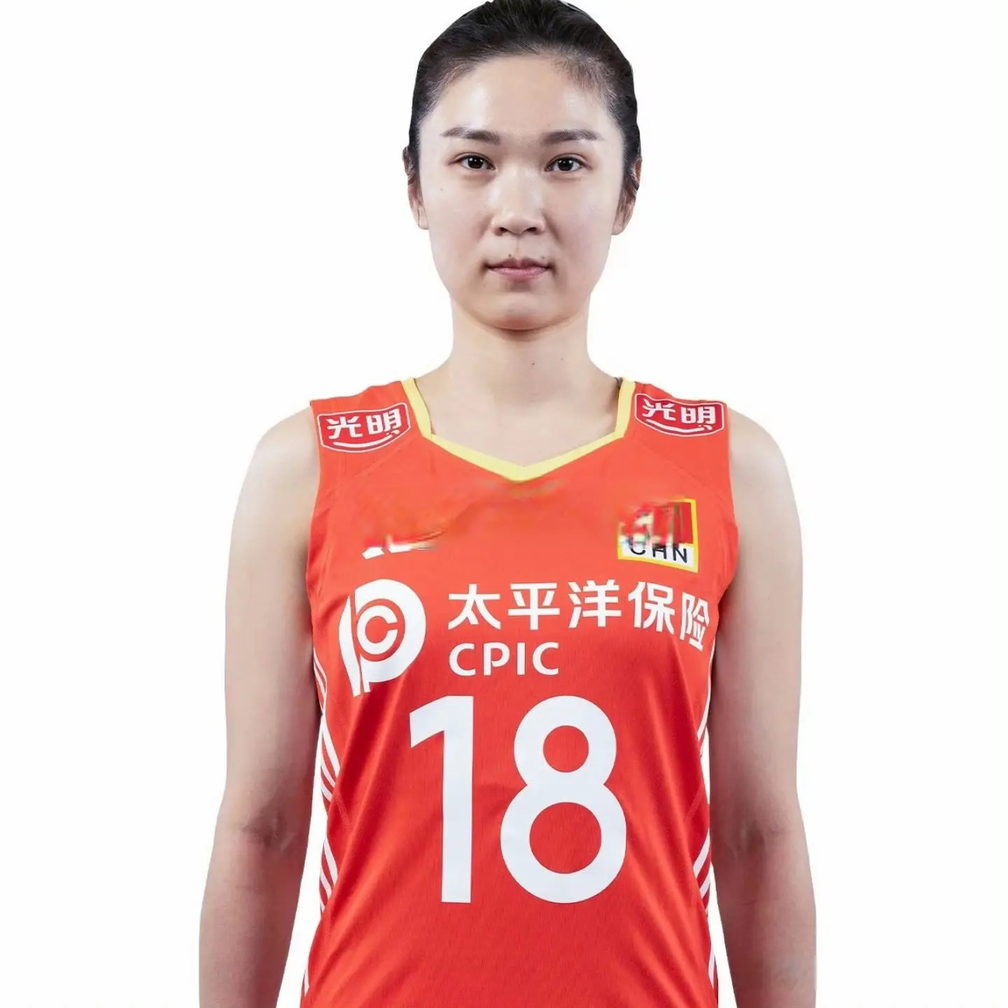 和自由人, 偏偏没有新, 年的暴力副