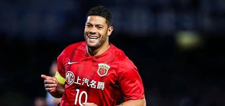 要点在于他, 在效力上海